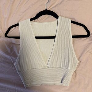 Aritzia Sculpt Knit Deep V Tank